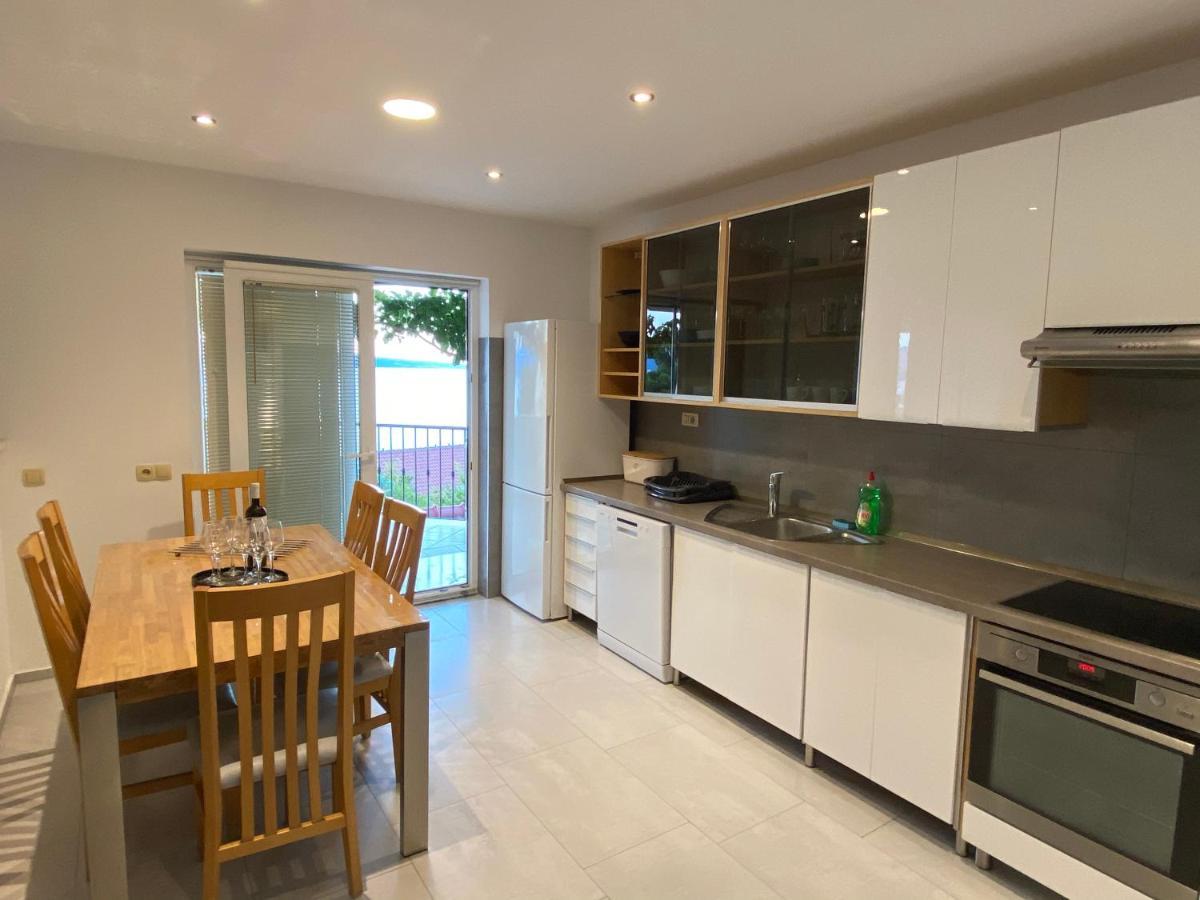 Apartmani Mateo Omiš Extérieur photo
